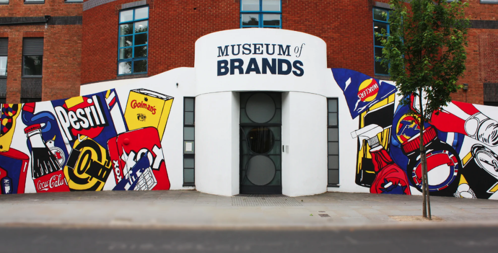 UK4Students - The Best Guided London Walks for International Students and Travellers